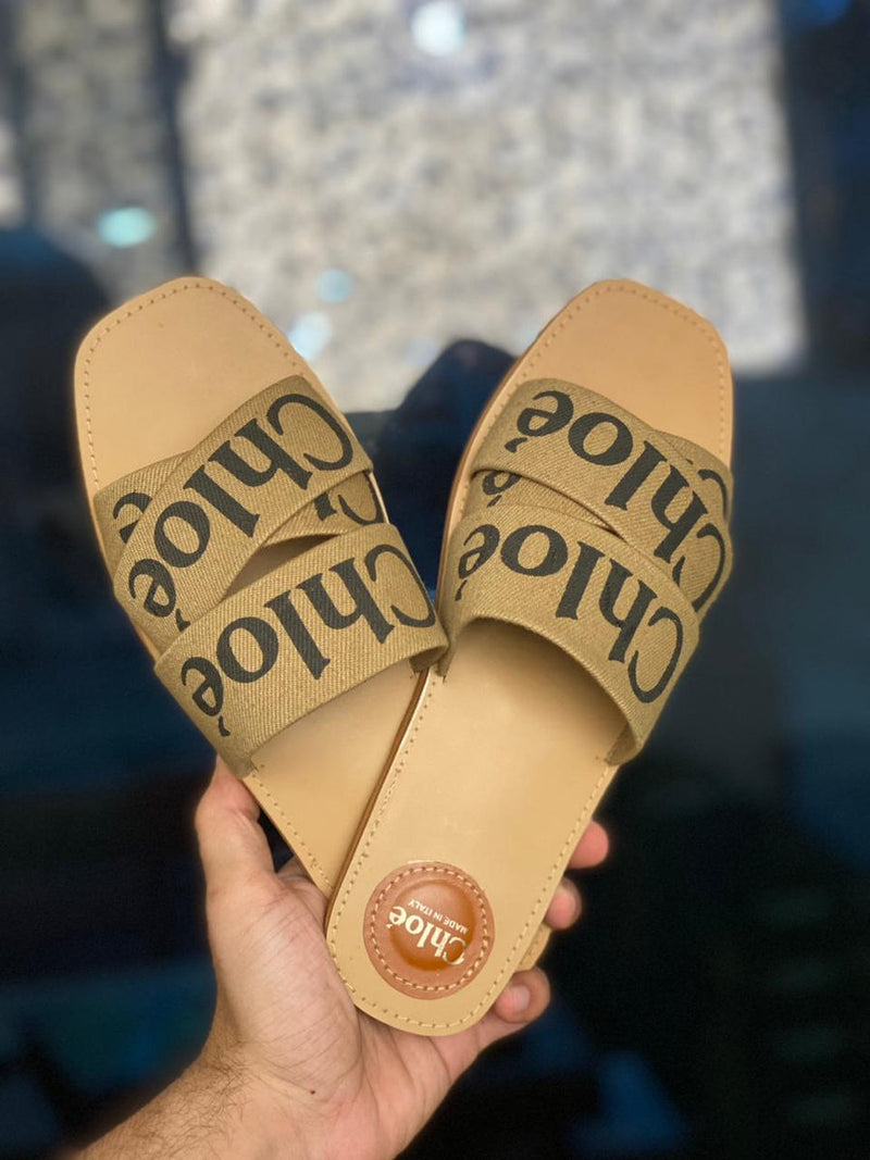 CHLOE FLATS