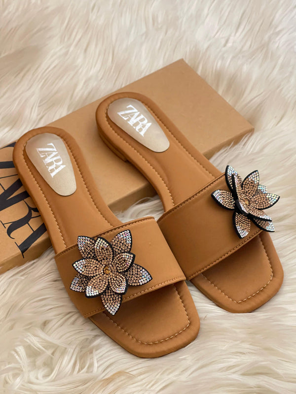 ZARA FLATS