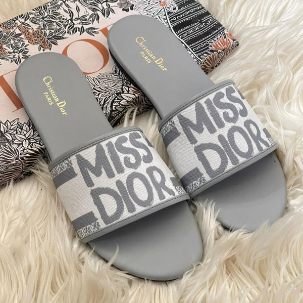 MISS DIOR FLATS