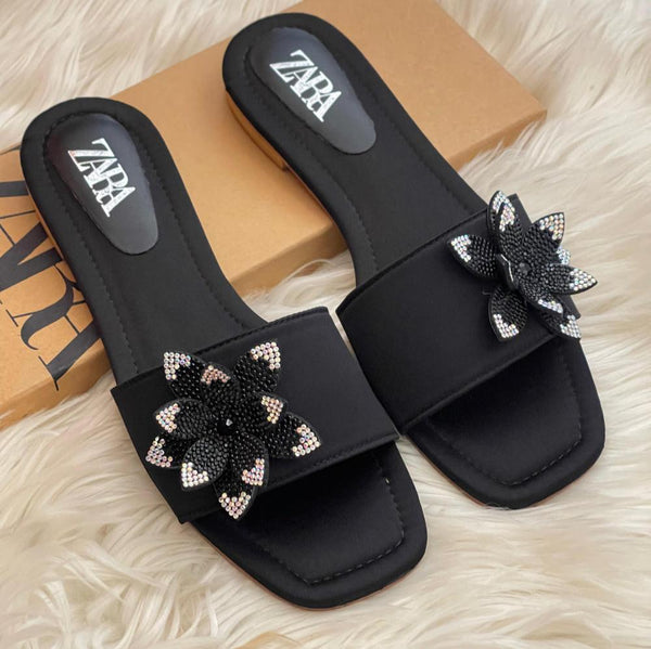 ZARA FLATS