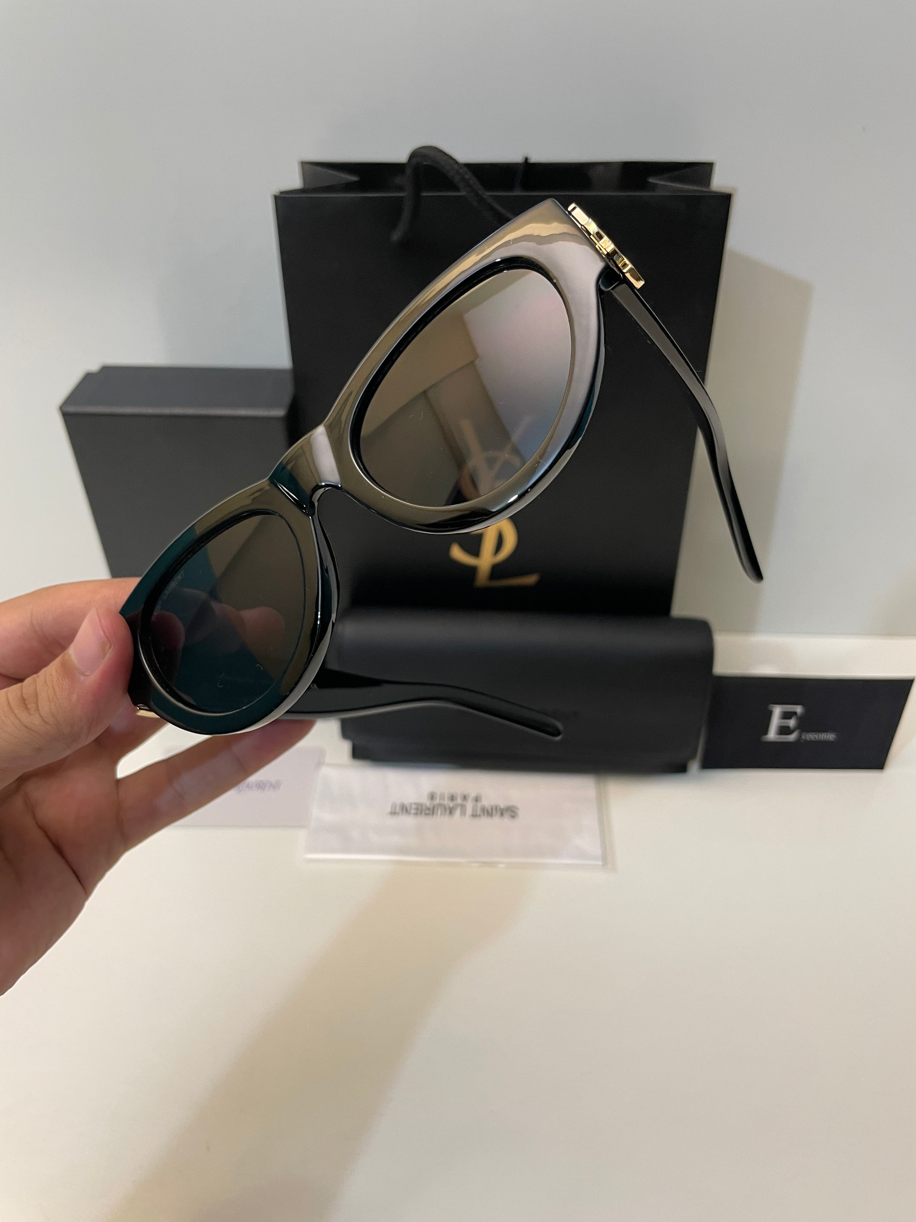 SAINT LAURENT SUNGLASSES