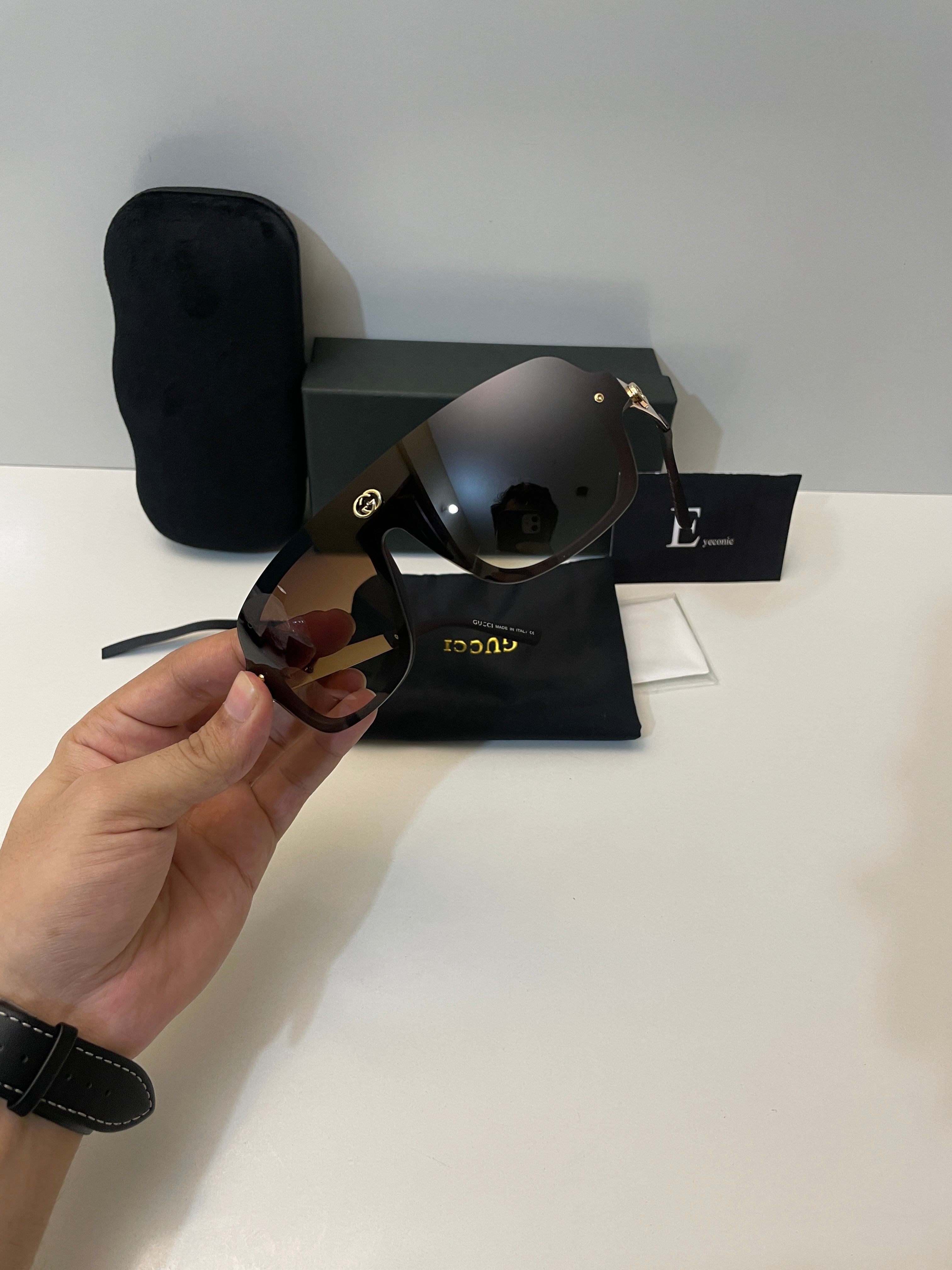 Gucci sunglasses