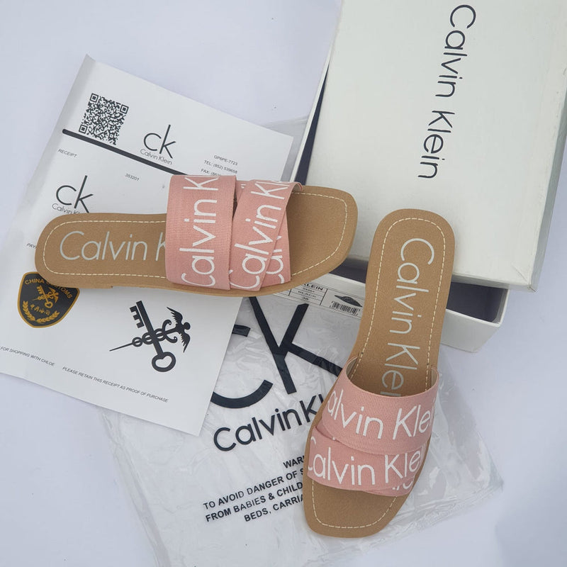 CALVIN KLEIN FLATS